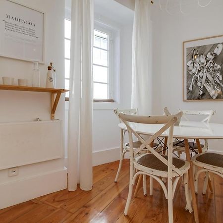 Madragoa Cosy Apartment Lisboa Eksteriør billede