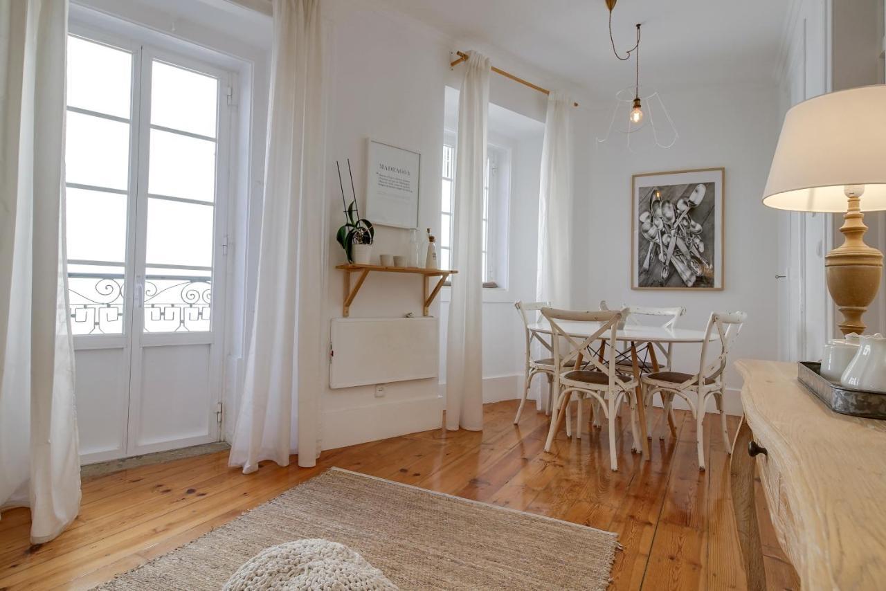 Madragoa Cosy Apartment Lisboa Eksteriør billede